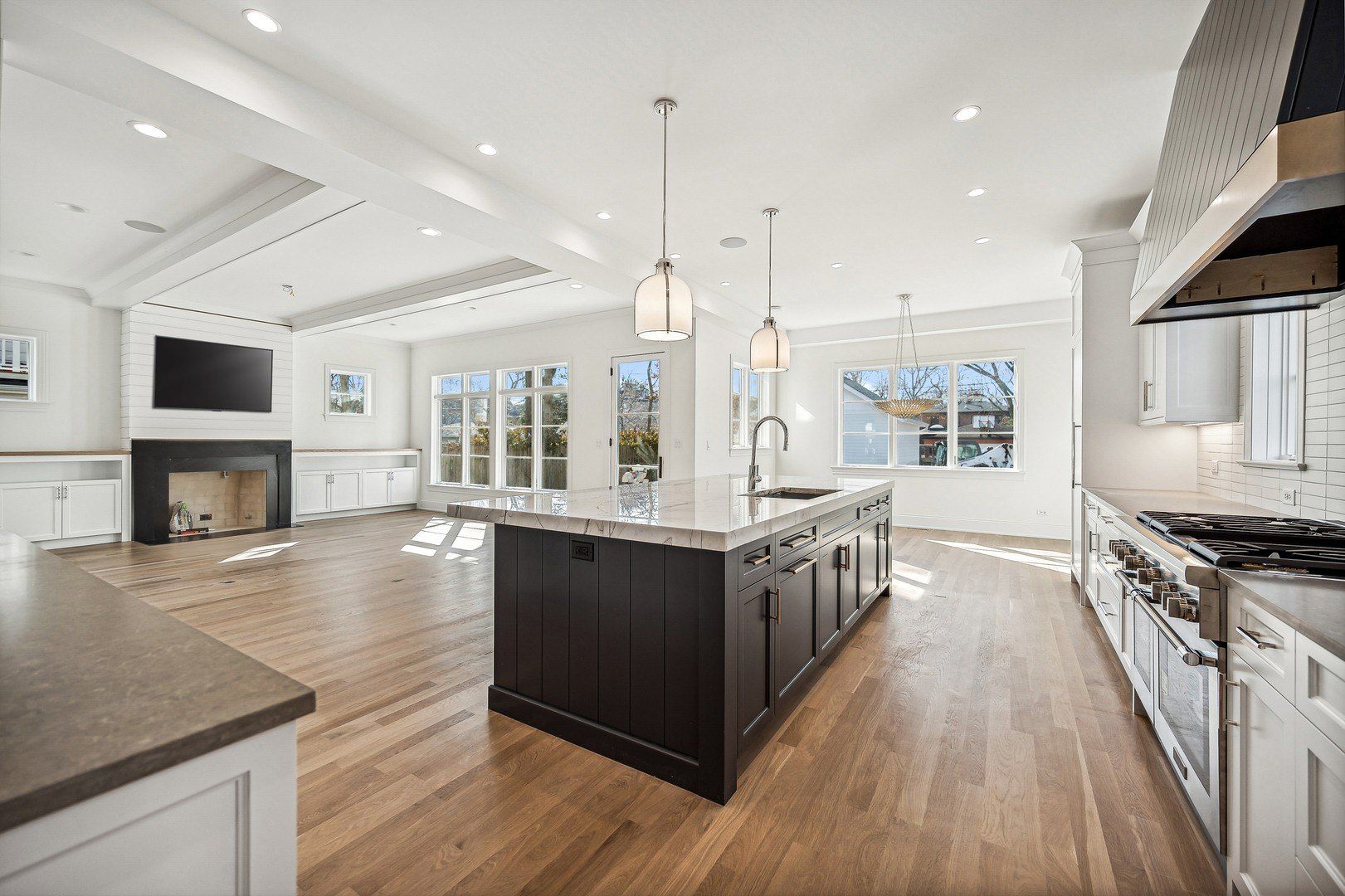 1206 Isabella Street. Wilmette, IL 60091
