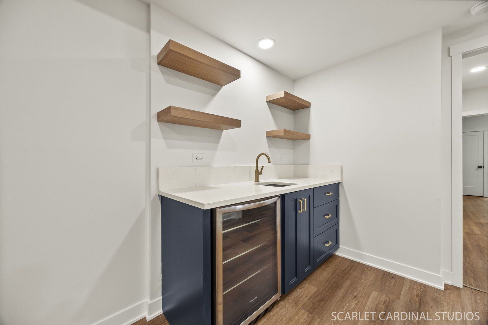 717 N Brainard Street. Naperville, IL 60563