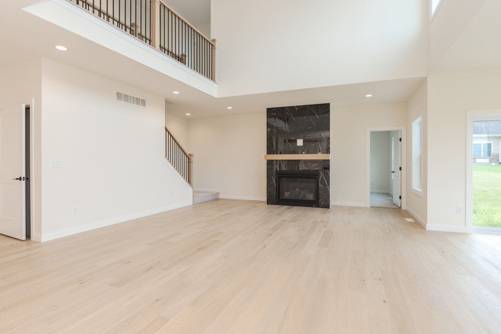 1313 Woodbine Road. Bloomington, IL 61704