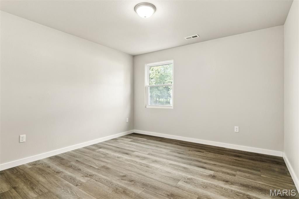 402 E Mcallister Street. Lebanon, IL 62254