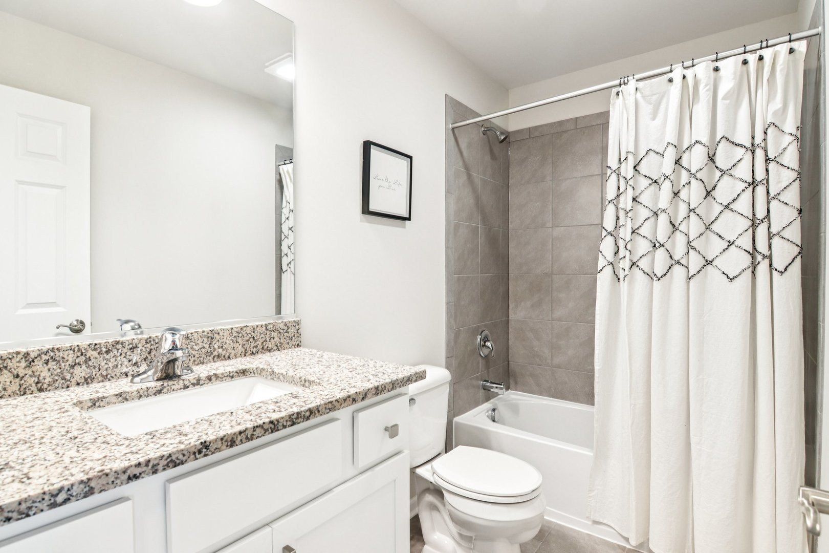 816 Simpson Avenue. Elburn, IL 60119