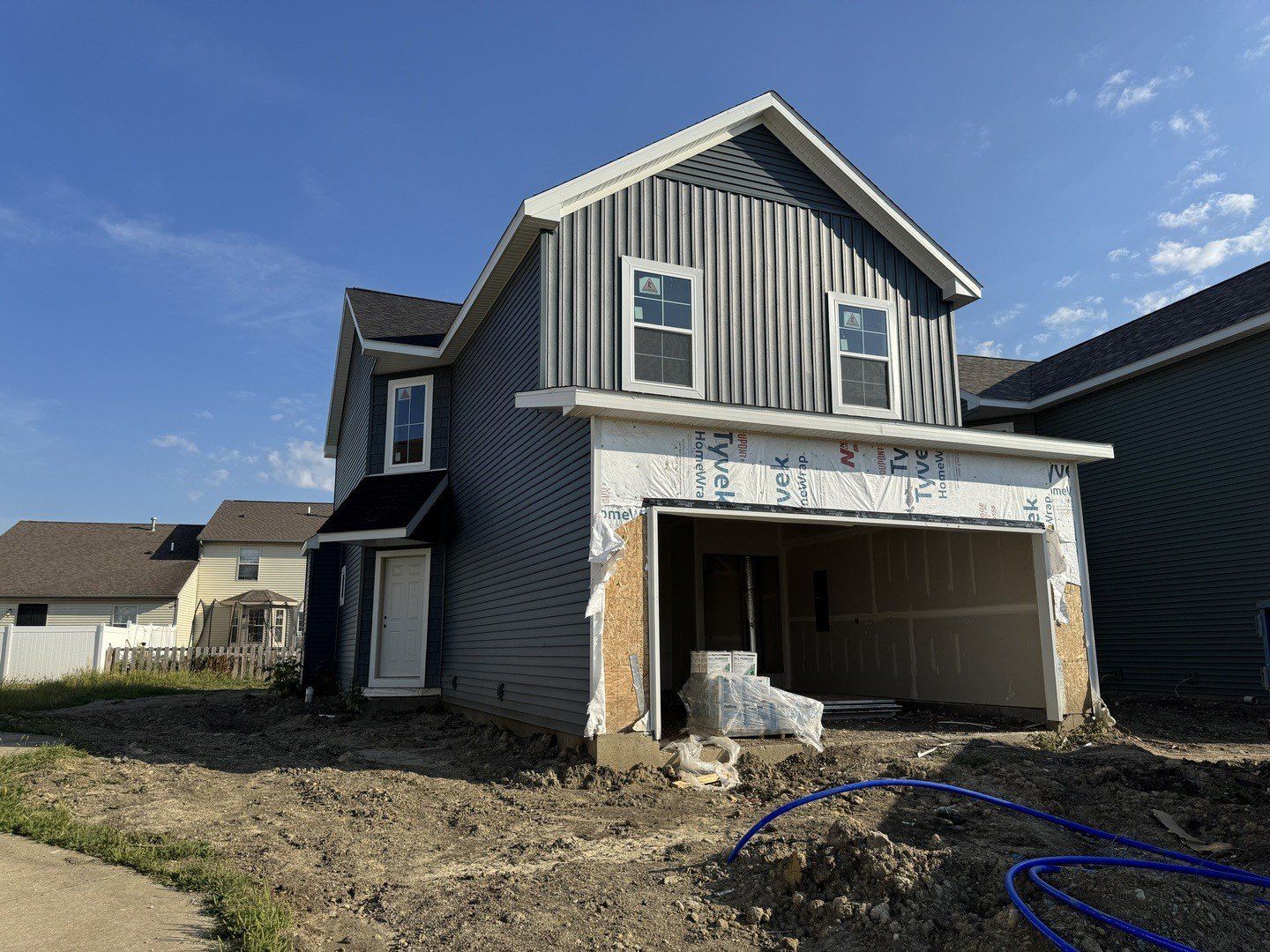 3712 Lighthouse Pointe Point. Champaign, IL 61822