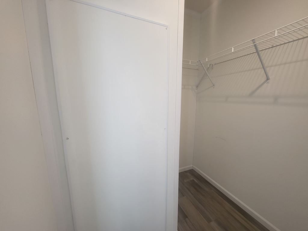 8 Drake Lane. Beecher, IL 60401