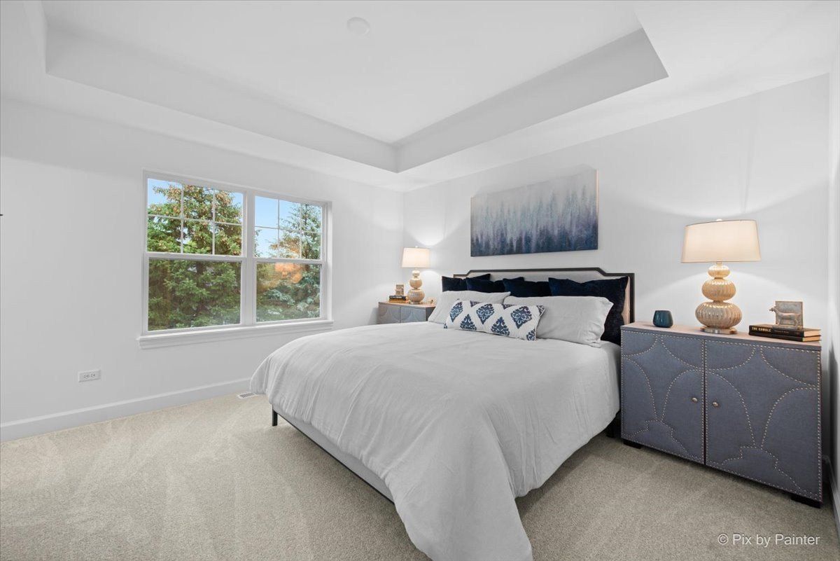 124 E Main Street. Cary, IL 60013