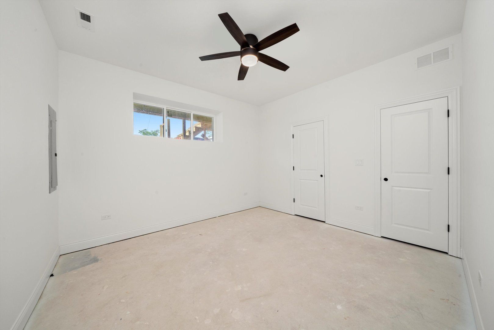 10649 S Sawyer Avenue. Chicago, IL 60655