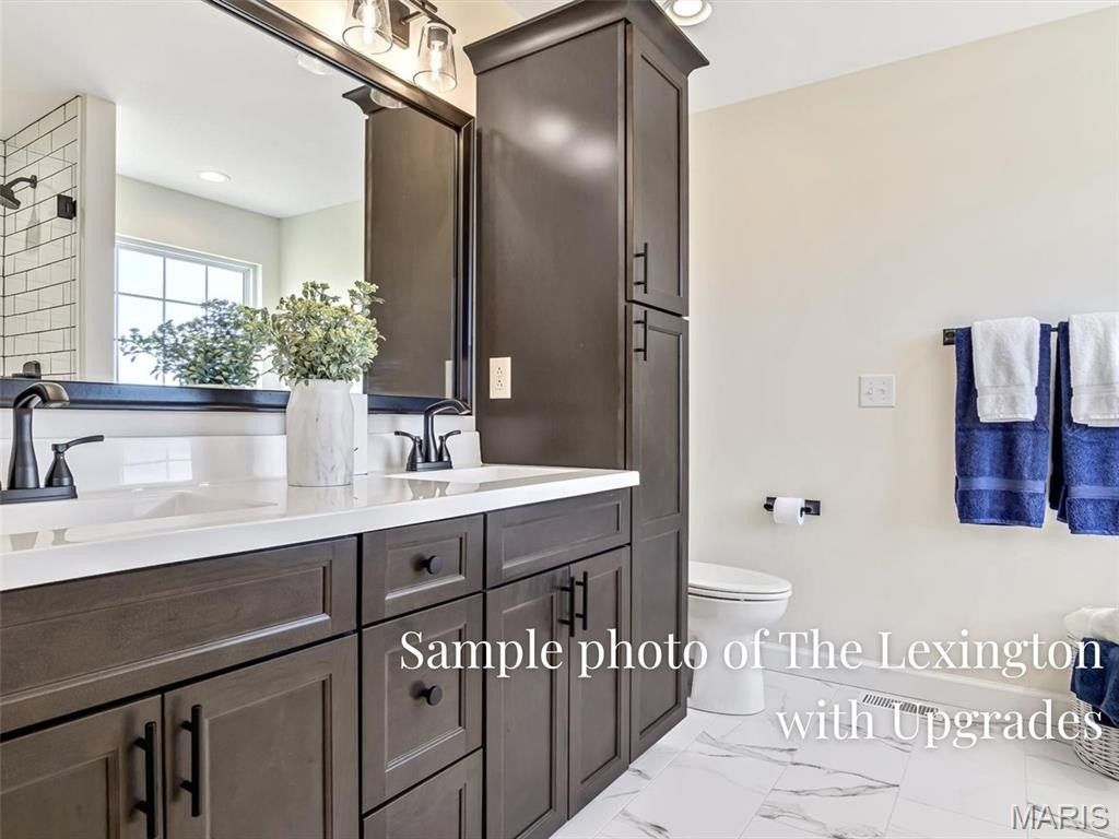 347 Jenny Court. Waterloo, IL 62298