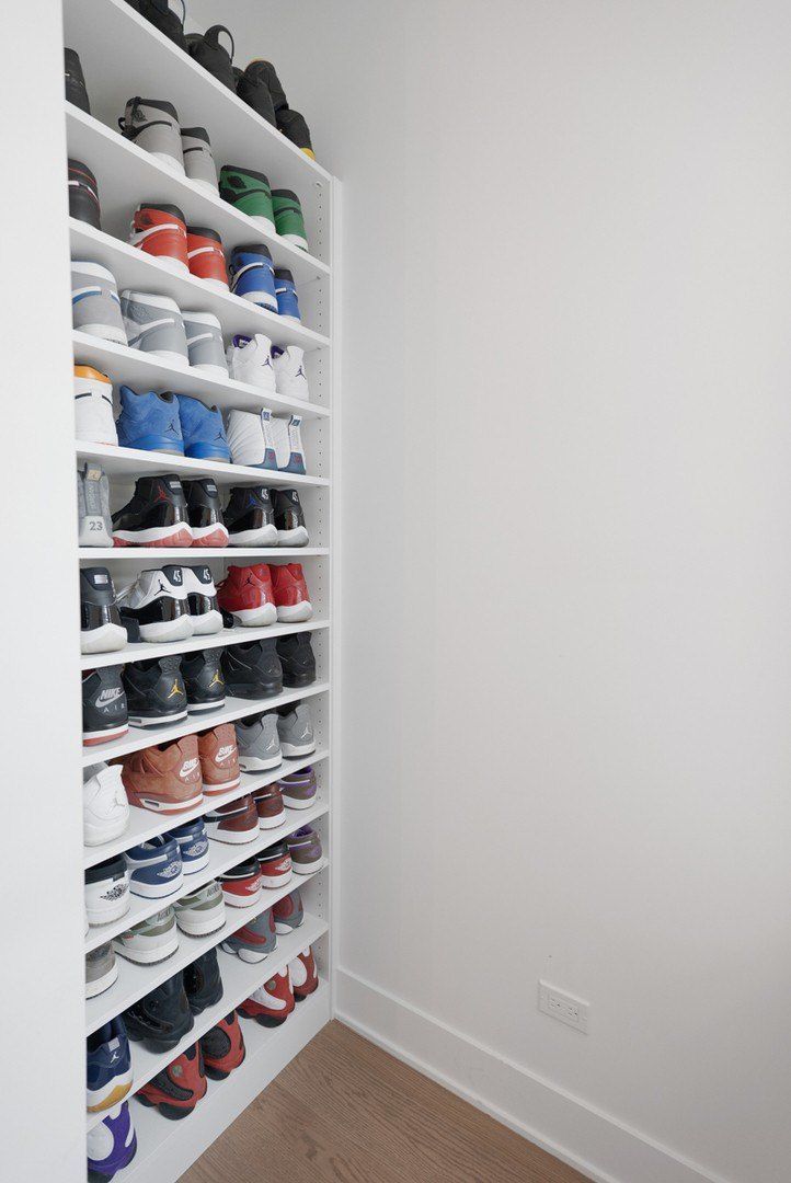 4559 S Michigan Avenue. Chicago, IL 60653