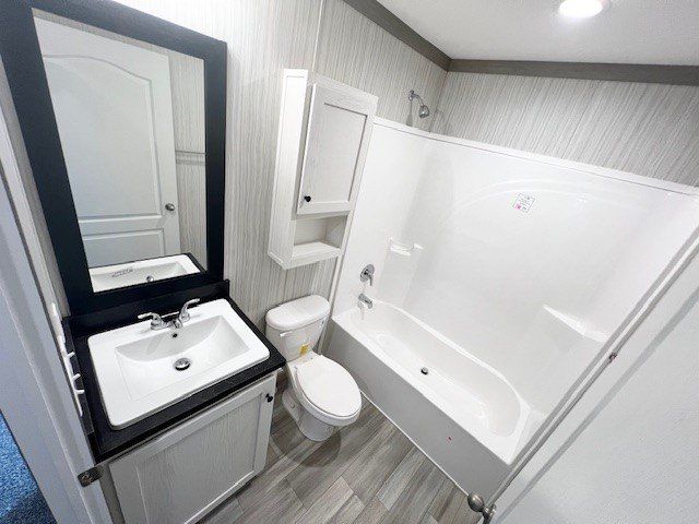 3617 N Grand Ave E. Springfield, IL 62702