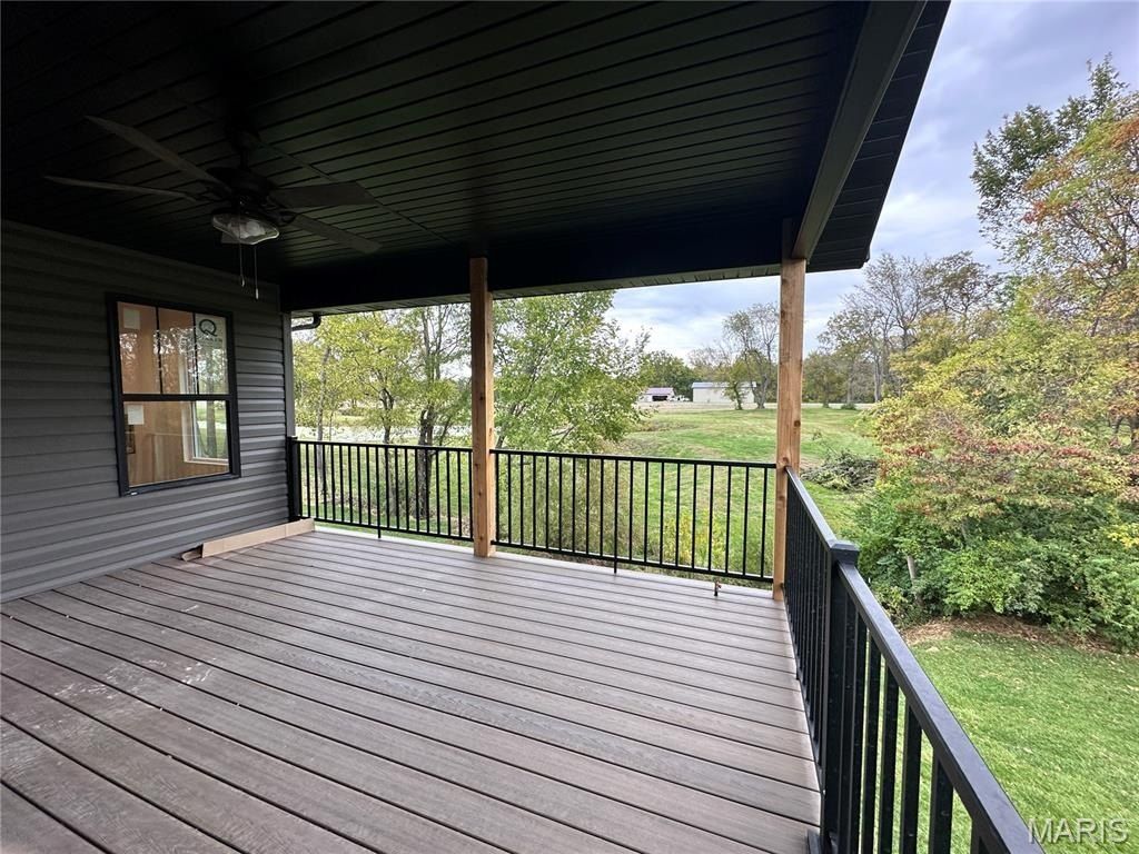 1830 Robin Mills Court. Maryville, IL 62062