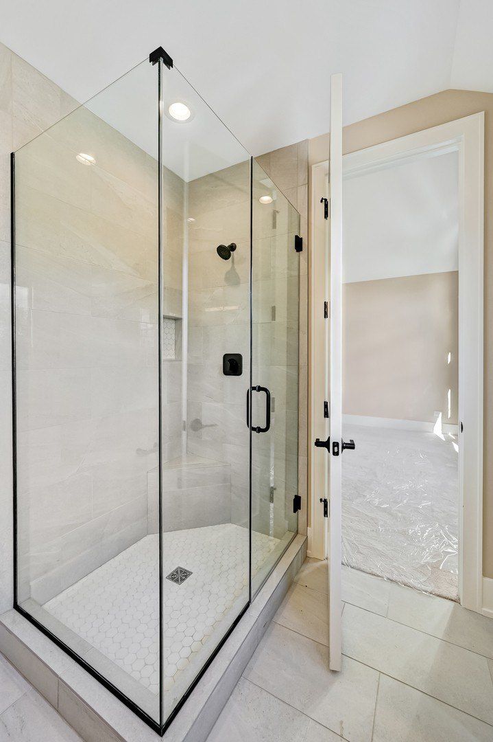 6200 Clarendon Hills Road. Willowbrook, IL 60527