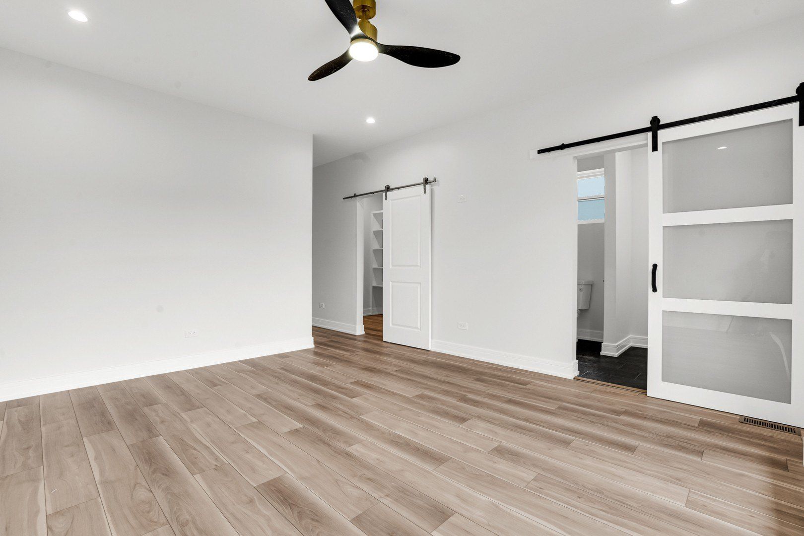 843 N Lorel Avenue. Chicago, IL 60651