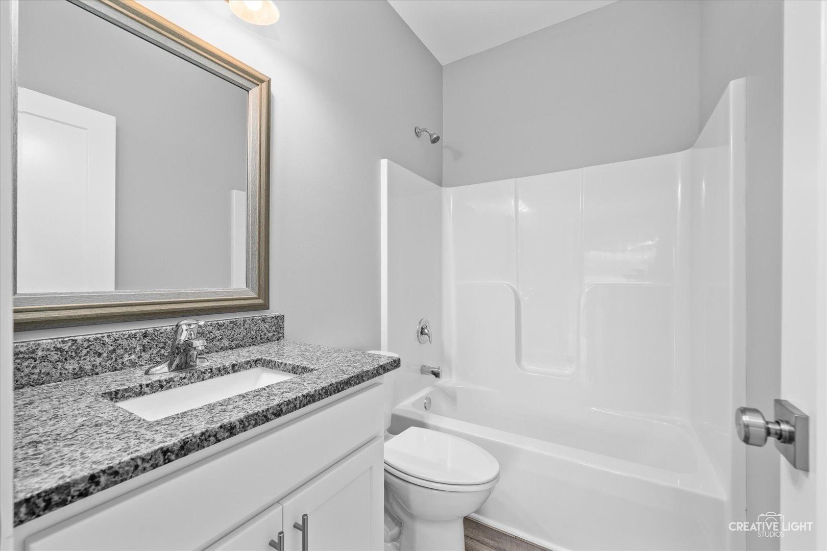 3 Dogwood Way. Ottawa, IL 61350