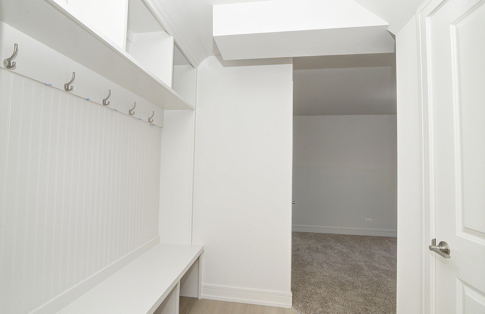 214 N Walnut Street. Bensenville, IL 60106