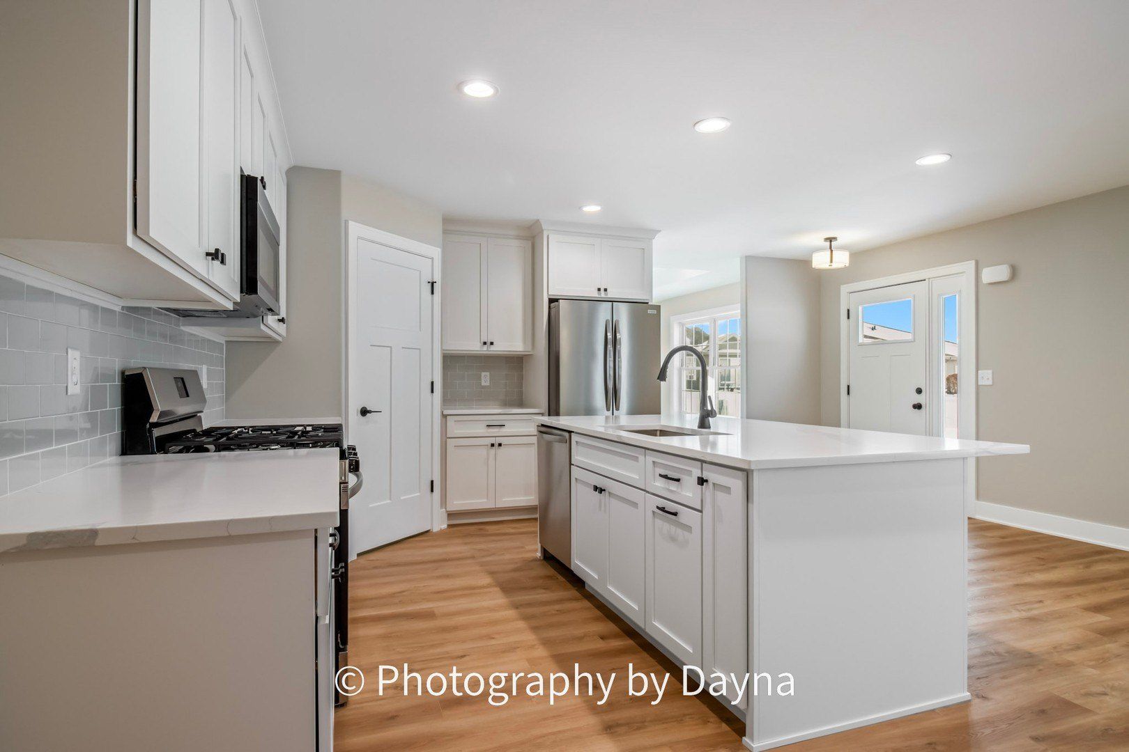 906 Lange Avenue. Beecher, IL 60401