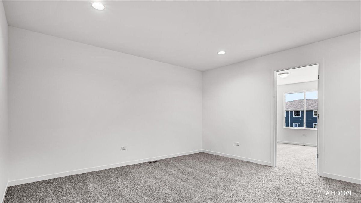 1238 Gillespie Lane. Yorkville, IL 60560