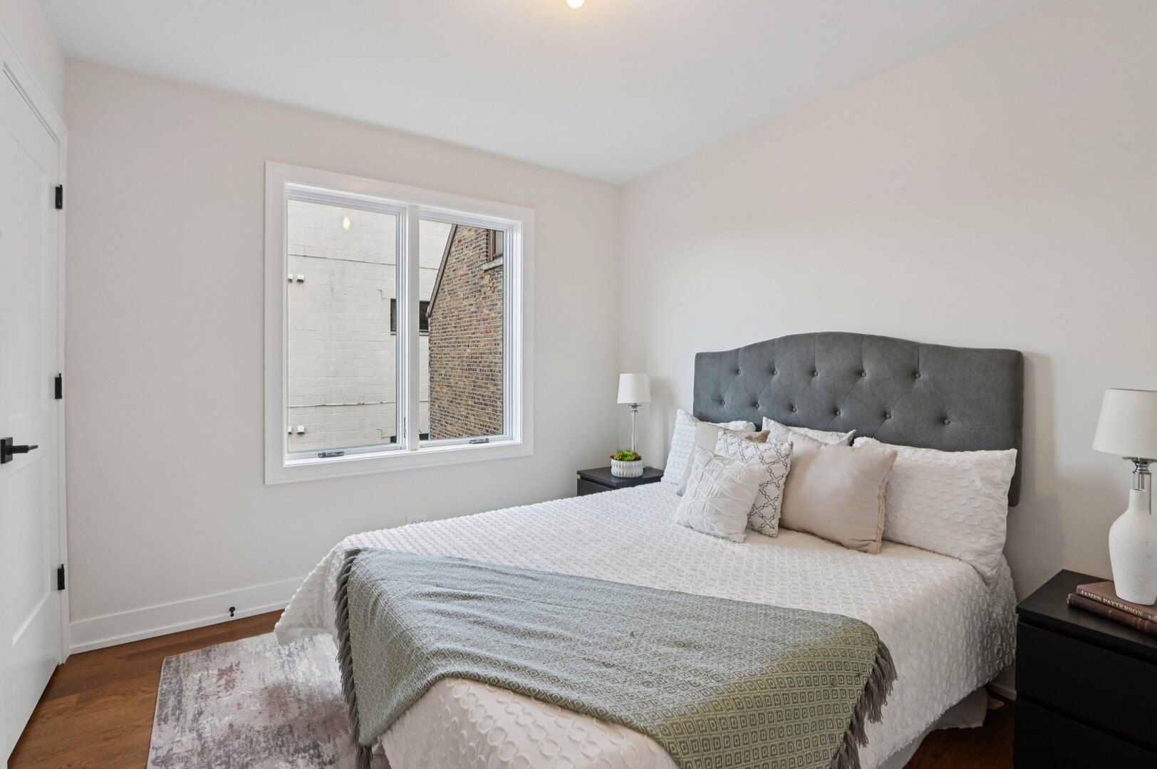 1536 W Chestnut Street. Chicago, IL 60642