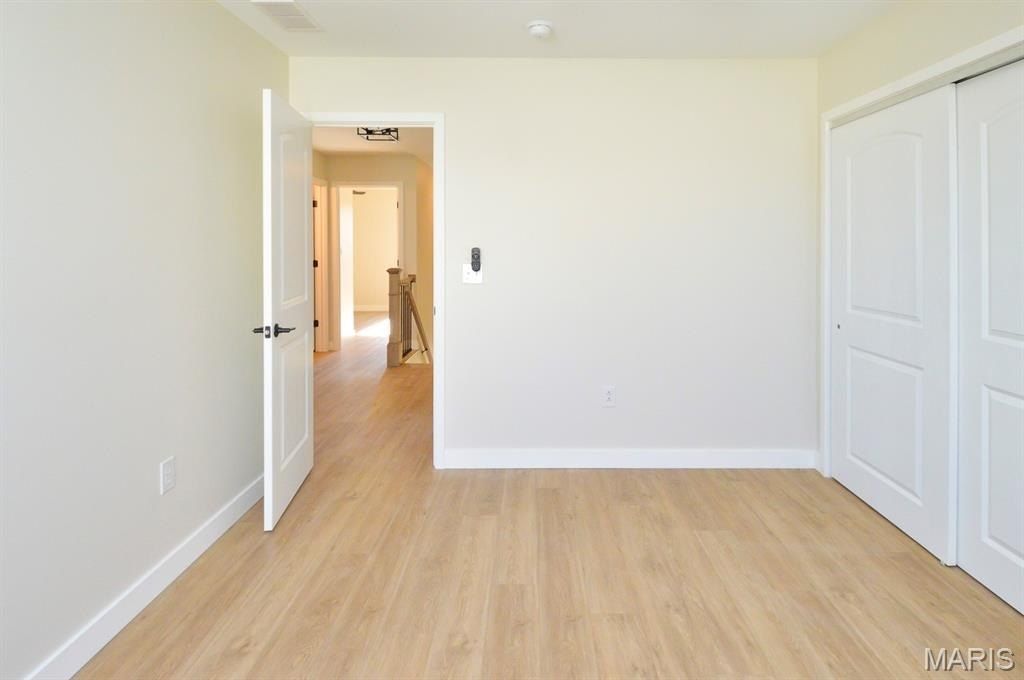 3487 Whiston Lane. Edwardsville, IL 62025