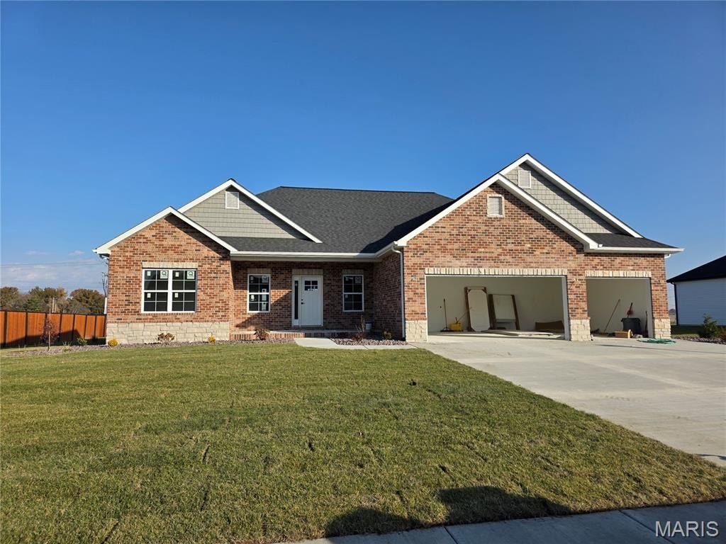 1192 Widgeon Drive. Mascoutah, IL 62258