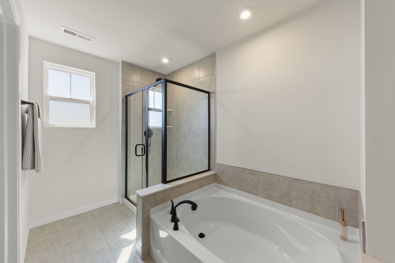 2267 Ryegrass Lane. Bolingbrook, IL 60490