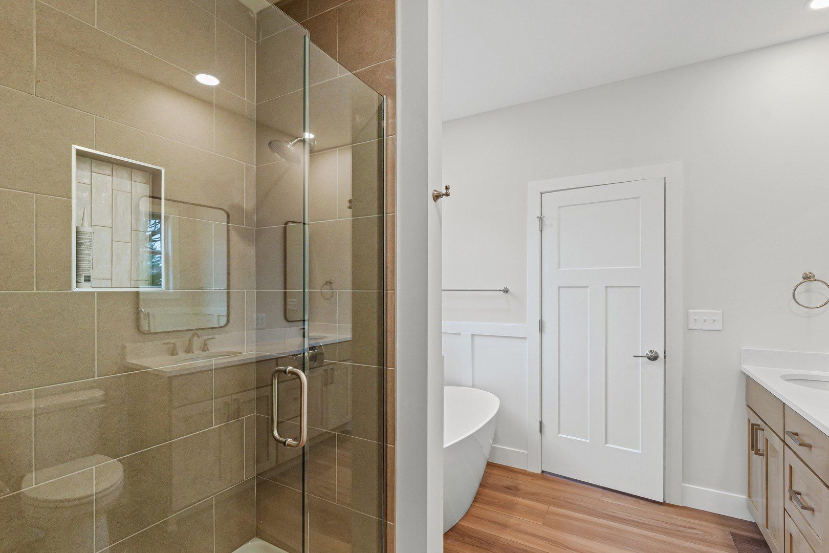 404 E Sherman Street. Saint Joseph, IL 61873