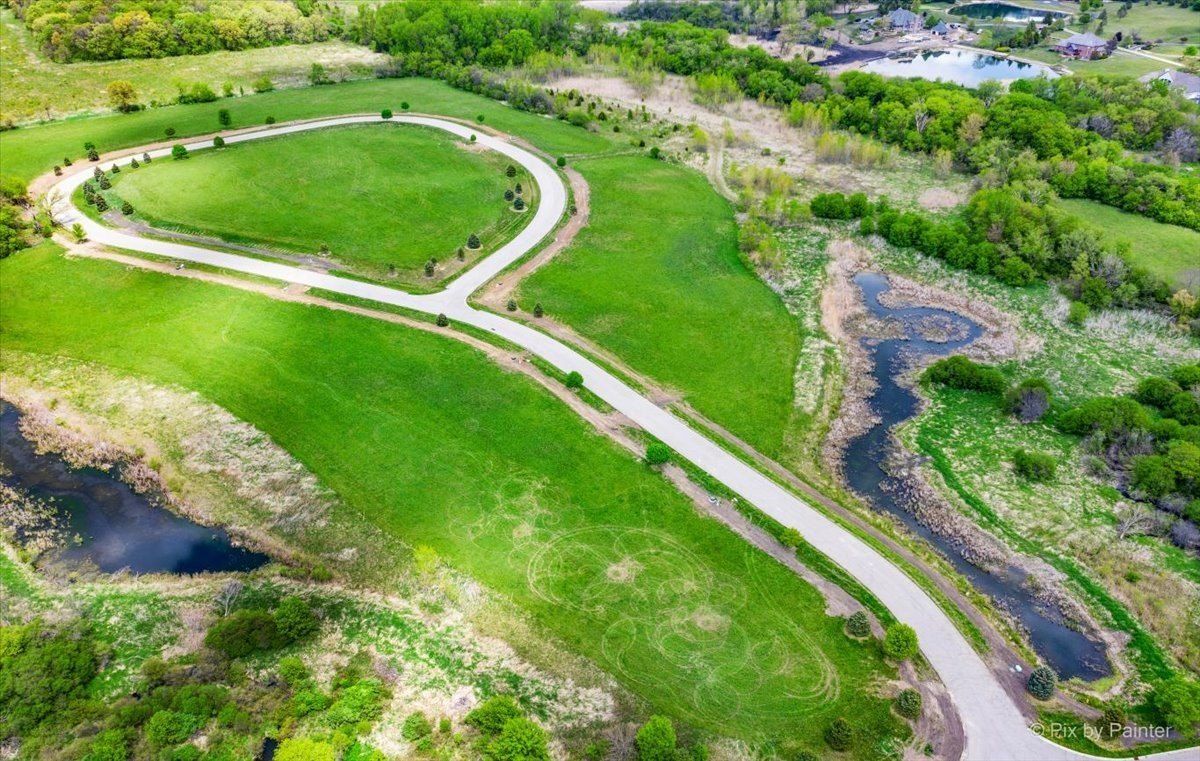 4311 Red Tail Lane. Johnsburg, IL 60051