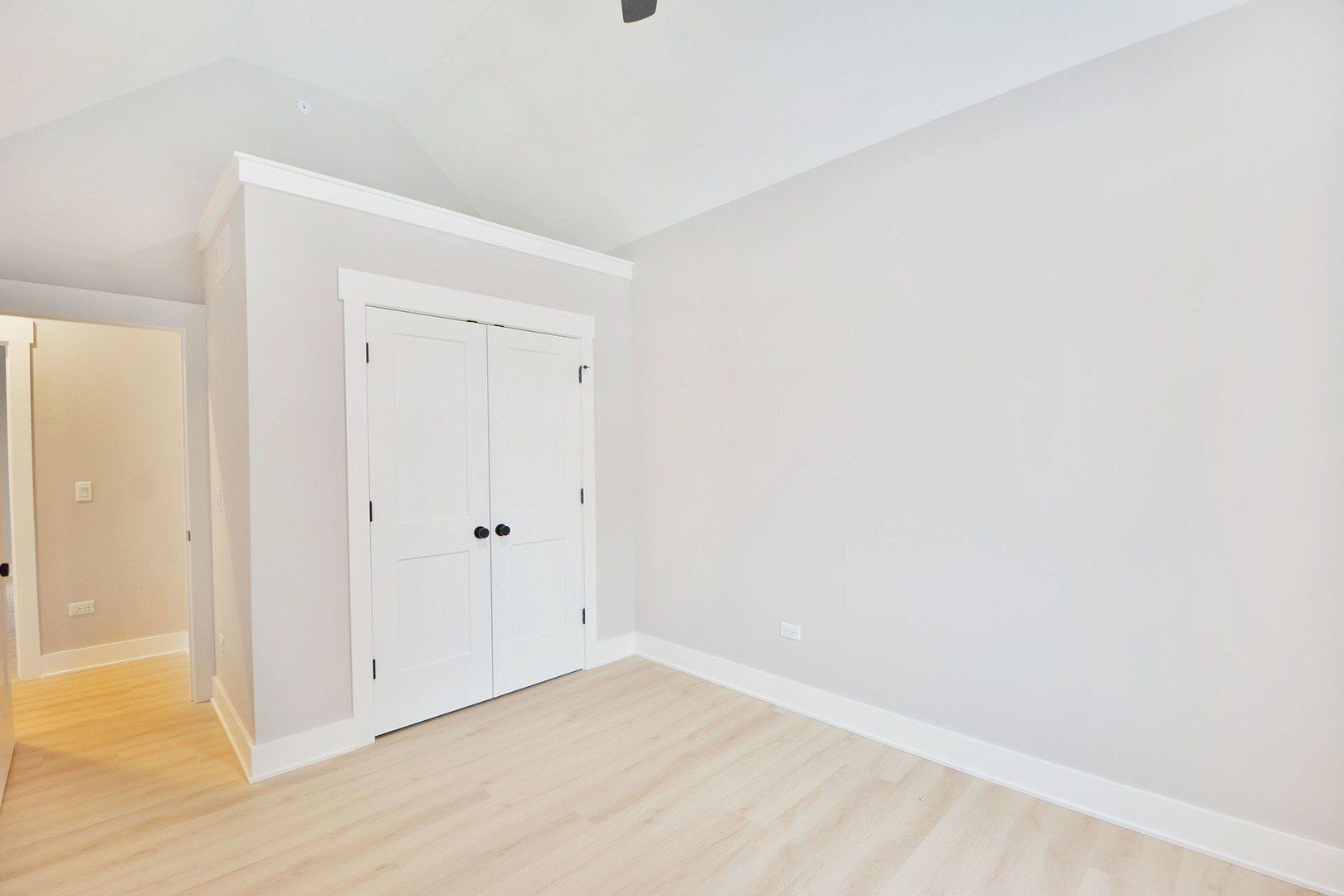 28722 N Madison Avenue. Wauconda, IL 60084