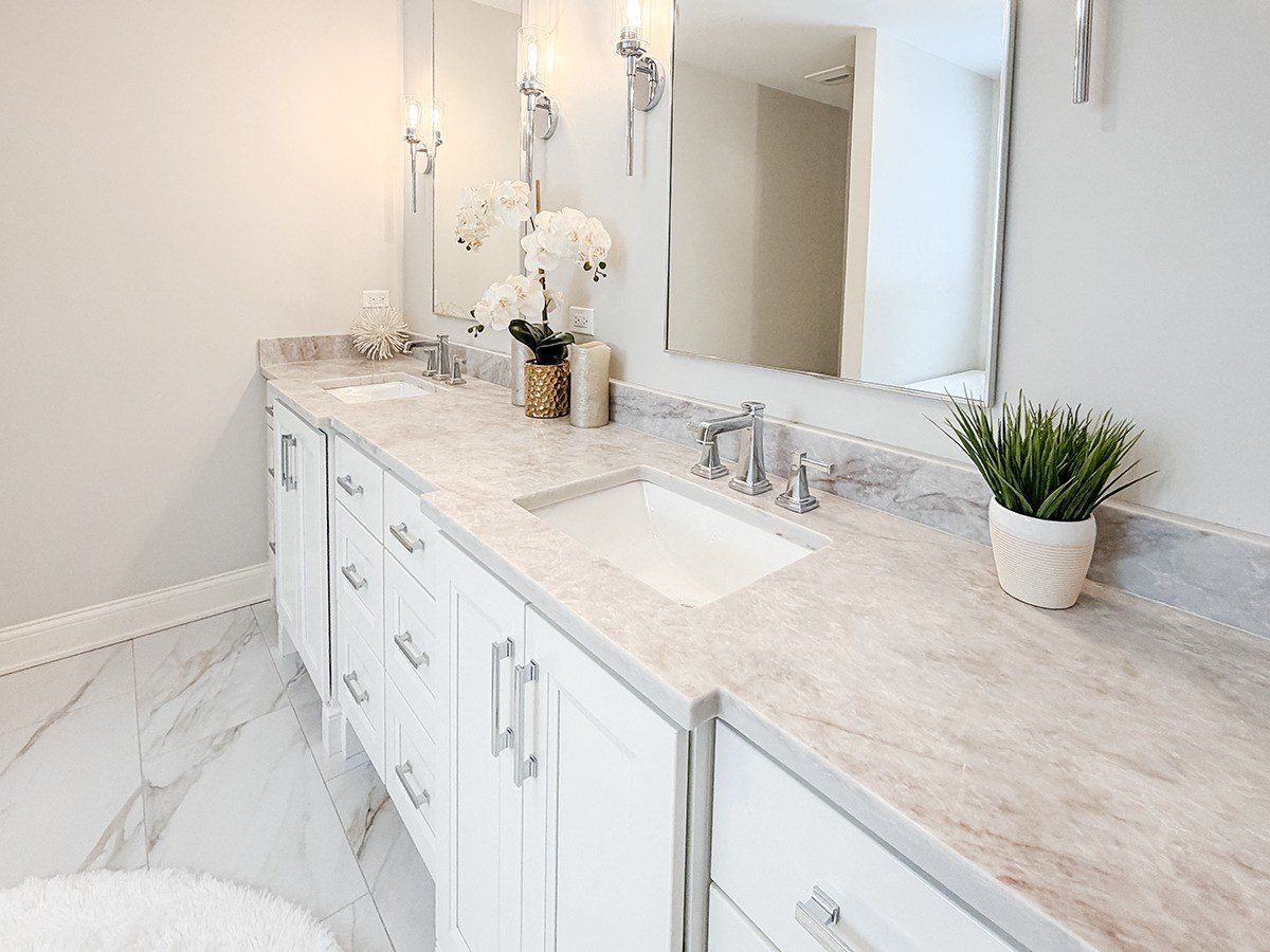 885 Geneva Road. Saint Charles, IL 60174