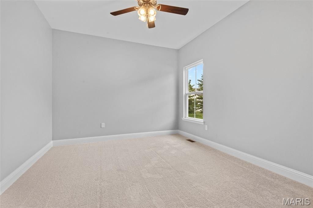 2761 Bristol Way. Glen Carbon, IL 62034