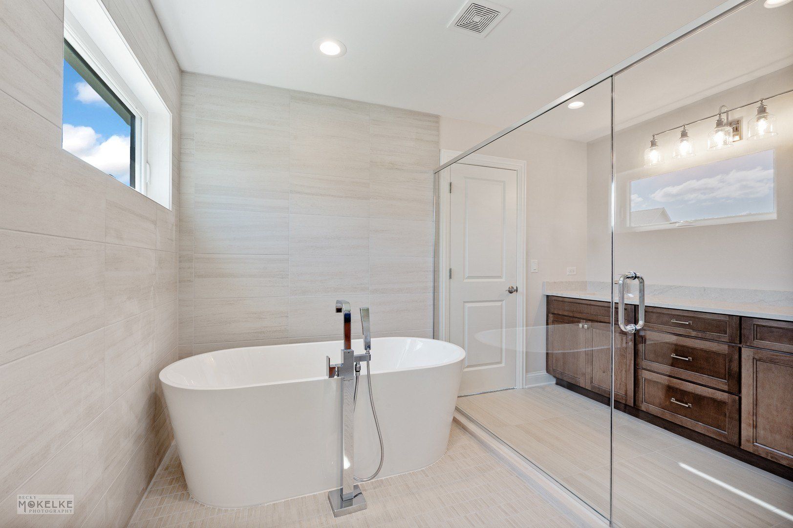 16514 S Mueller Circle. Plainfield, IL 60586