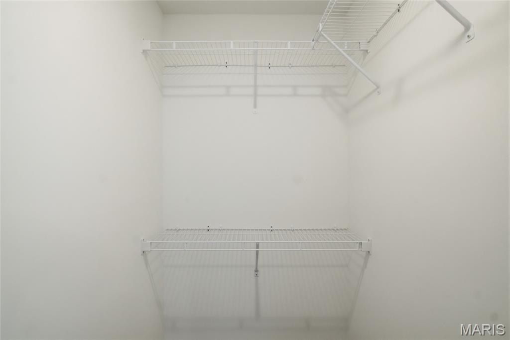 1123 Castle Green Drive. Waterloo, IL 62298