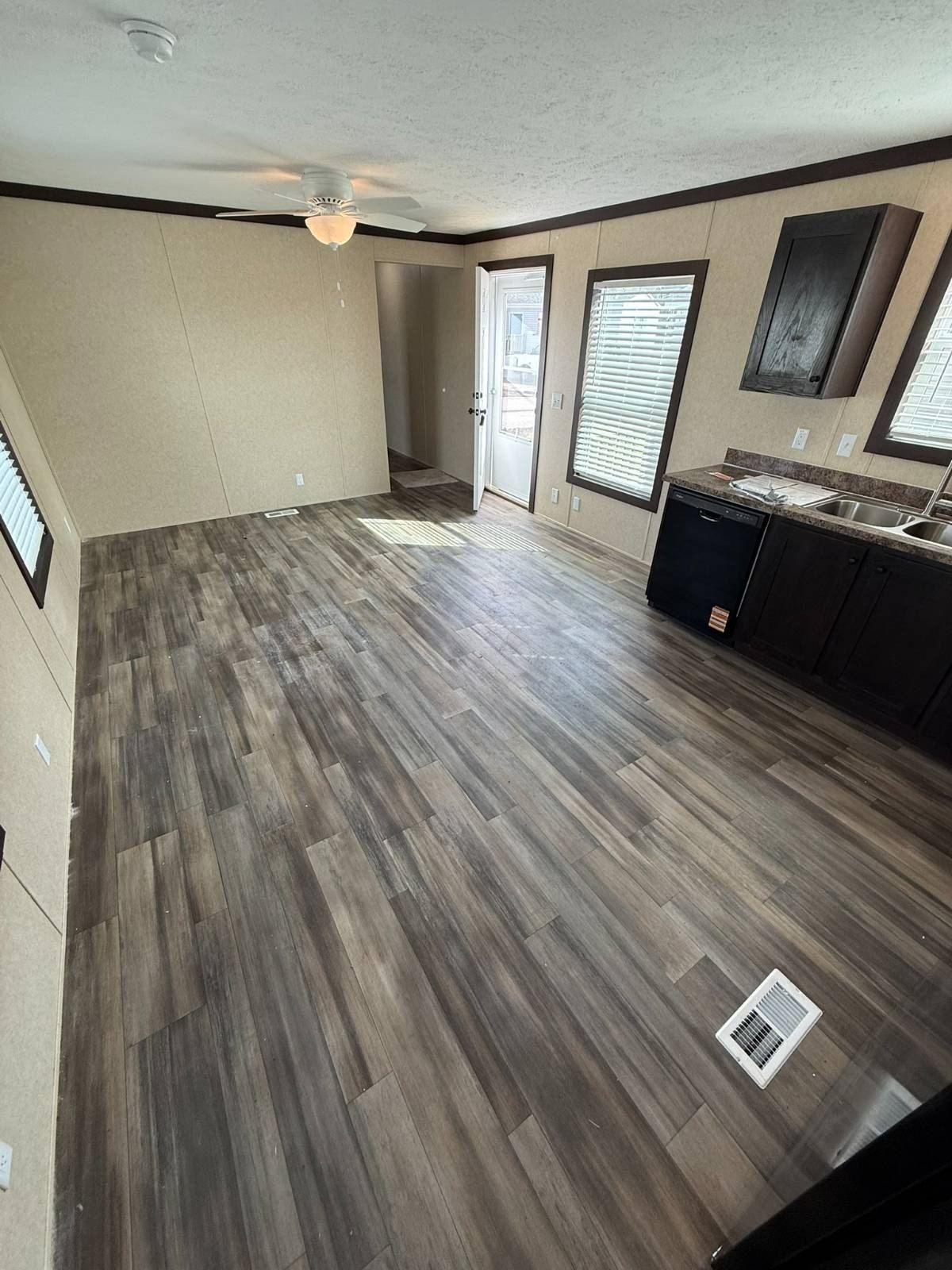 1831 A St. Normal, IL 61761