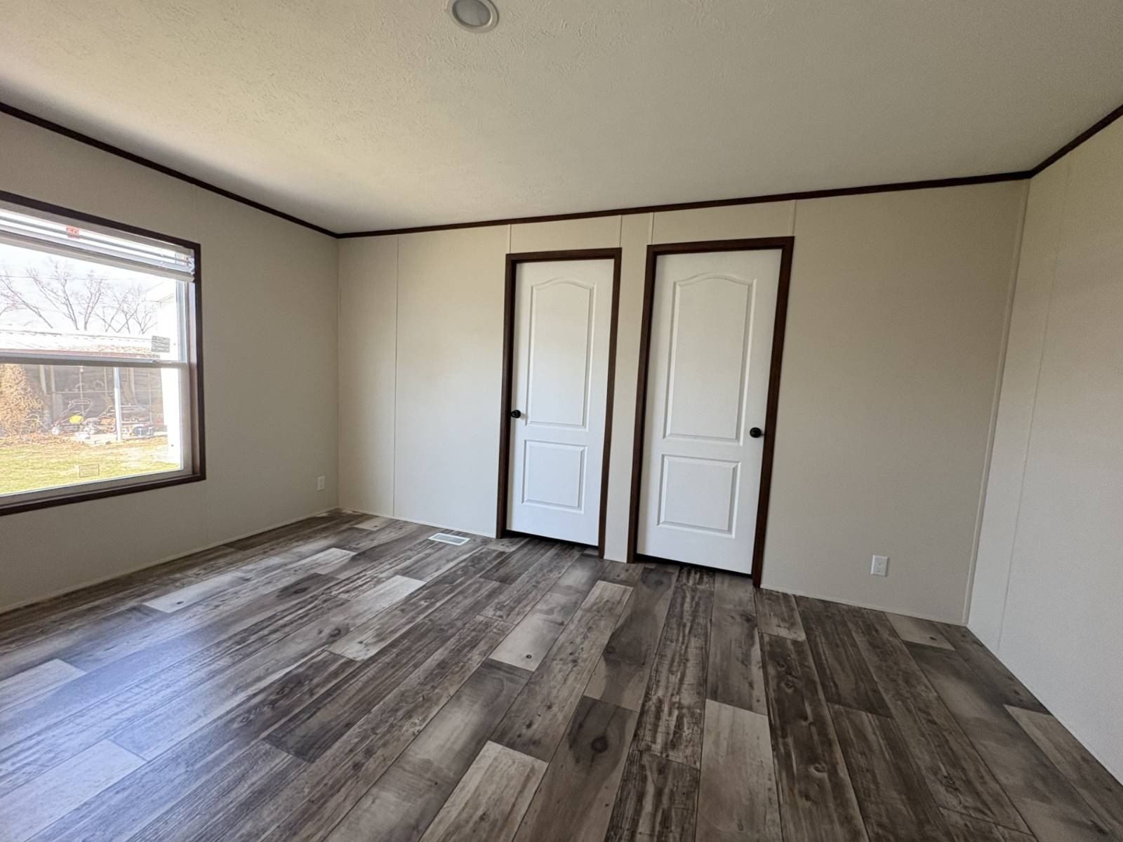 32 Westwood Ave. Pontiac, IL 61764