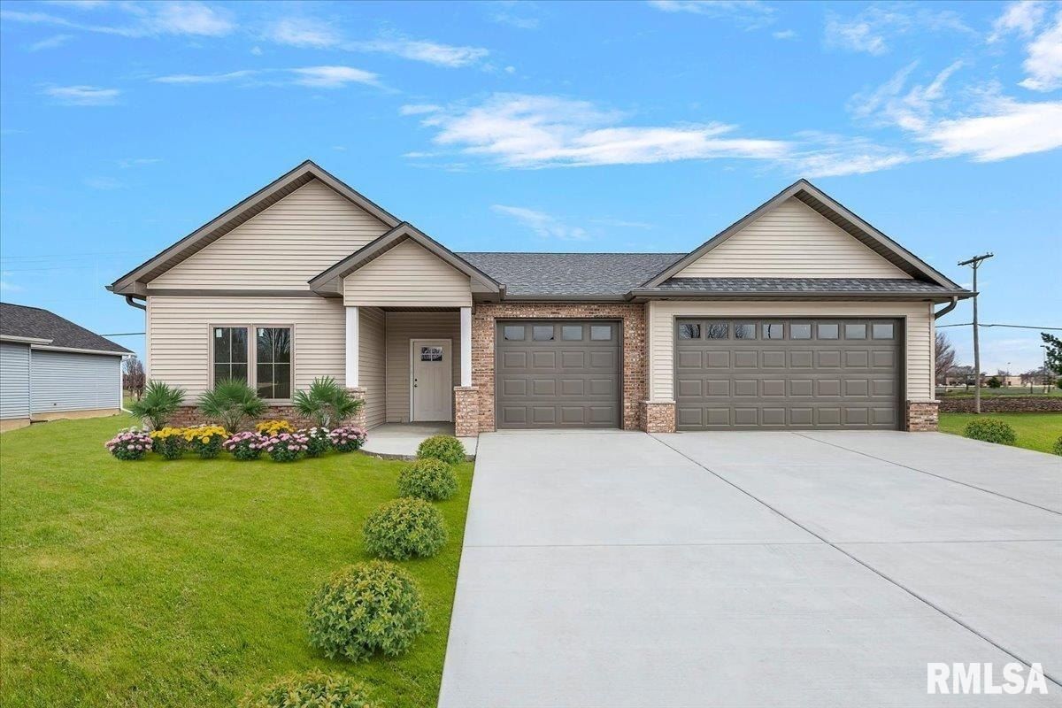 2932 Happy Landing Drive. Springfield, IL 62711