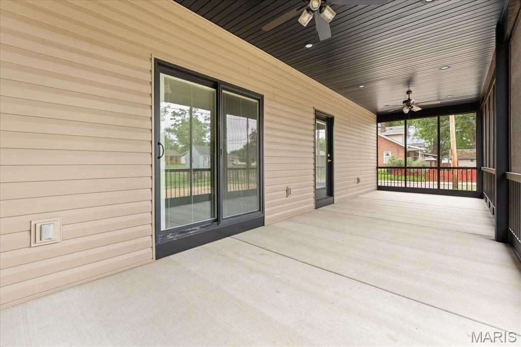 406 W Laurel Street. Millstadt, IL 62260