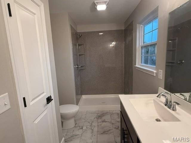 25 Atwood Court. Highland, IL 62249