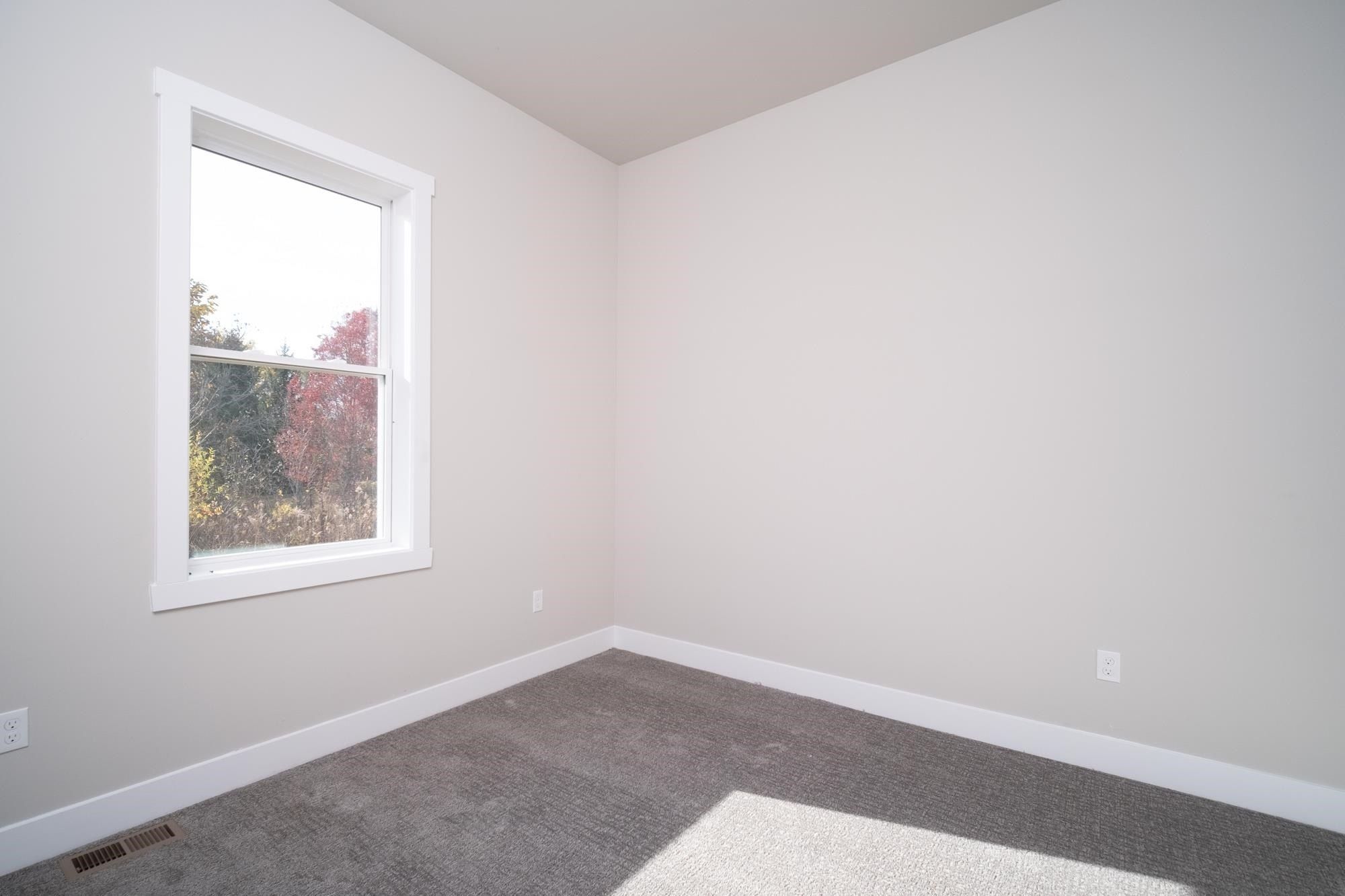 831 Sagamore Street. Roscoe, IL 61073