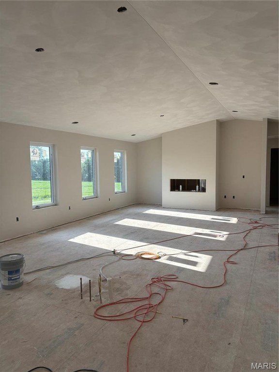 516 Hayden Drive. Waterloo, IL 62298