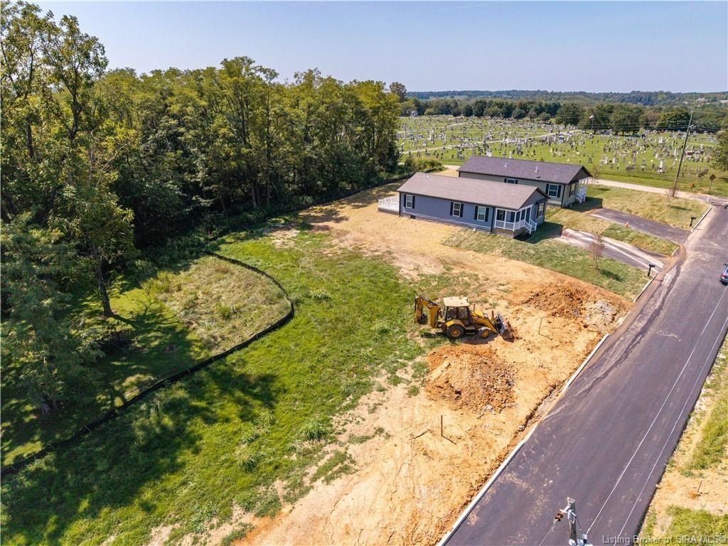 406 W Small Street. Borden, IN 47106