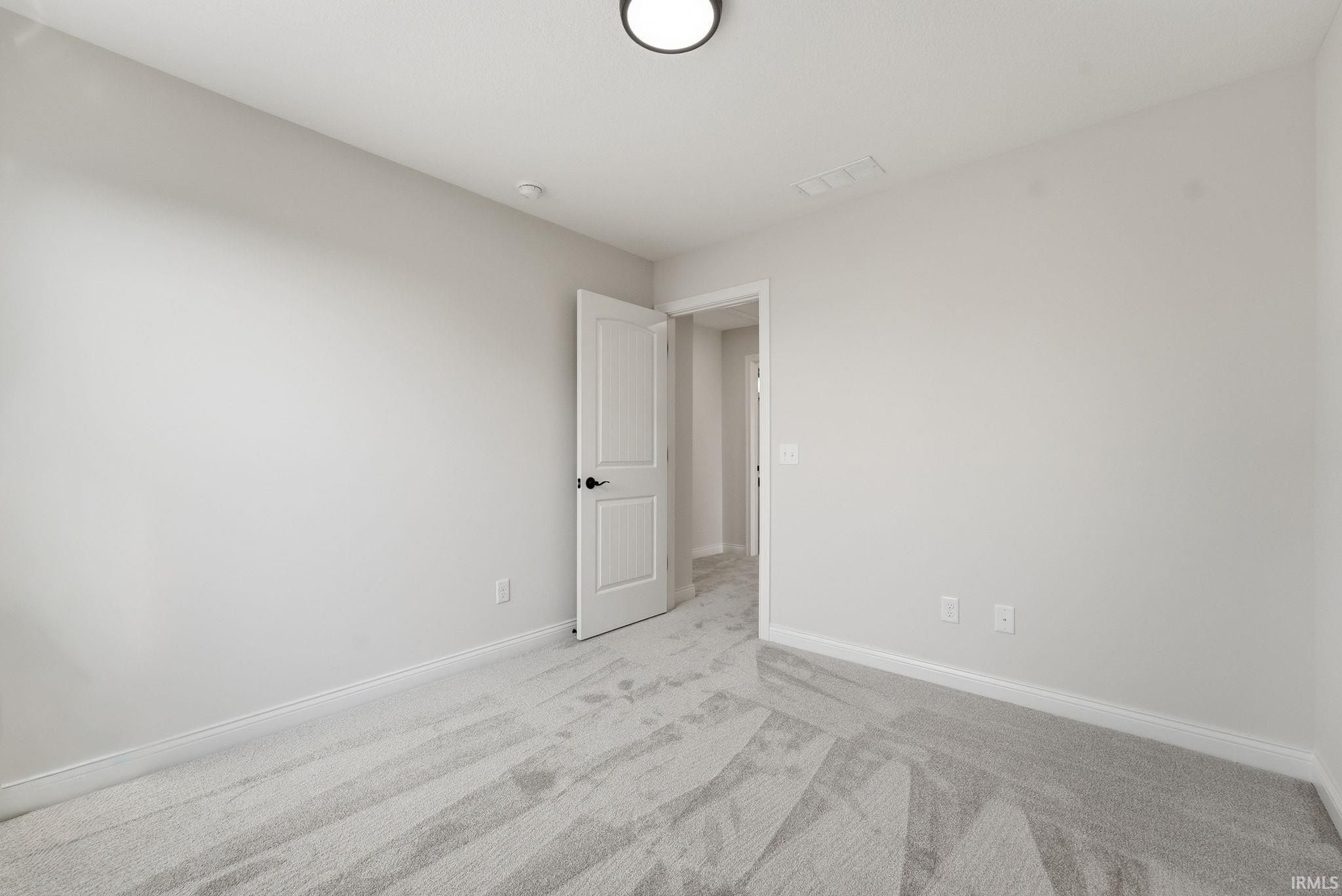 17855 Hutt Ridge Court. Huntertown, IN 46748