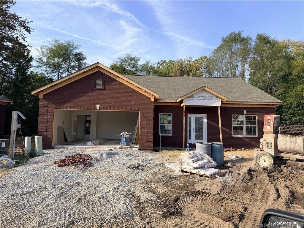 3936 Sarah Lane. New Albany, IN 47150