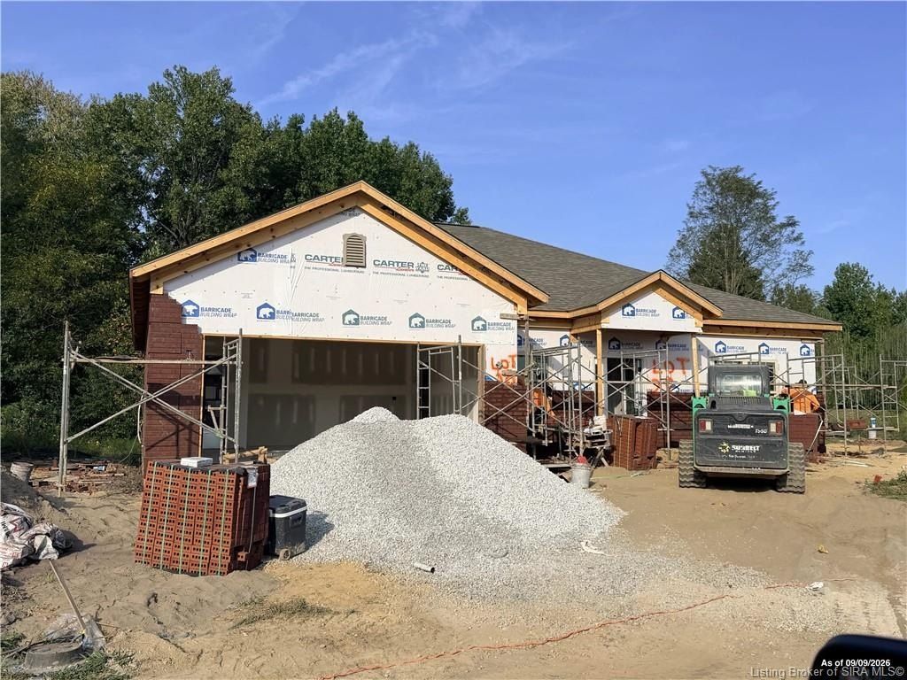 3937 Sarah Lane. New Albany, IN 47150