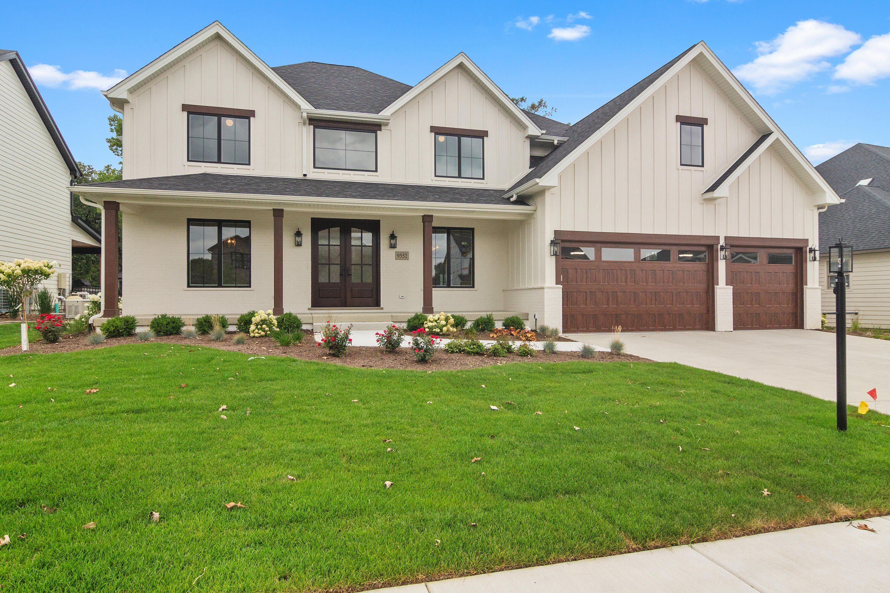 14831 Laurel Court. Saint John, IN 46373