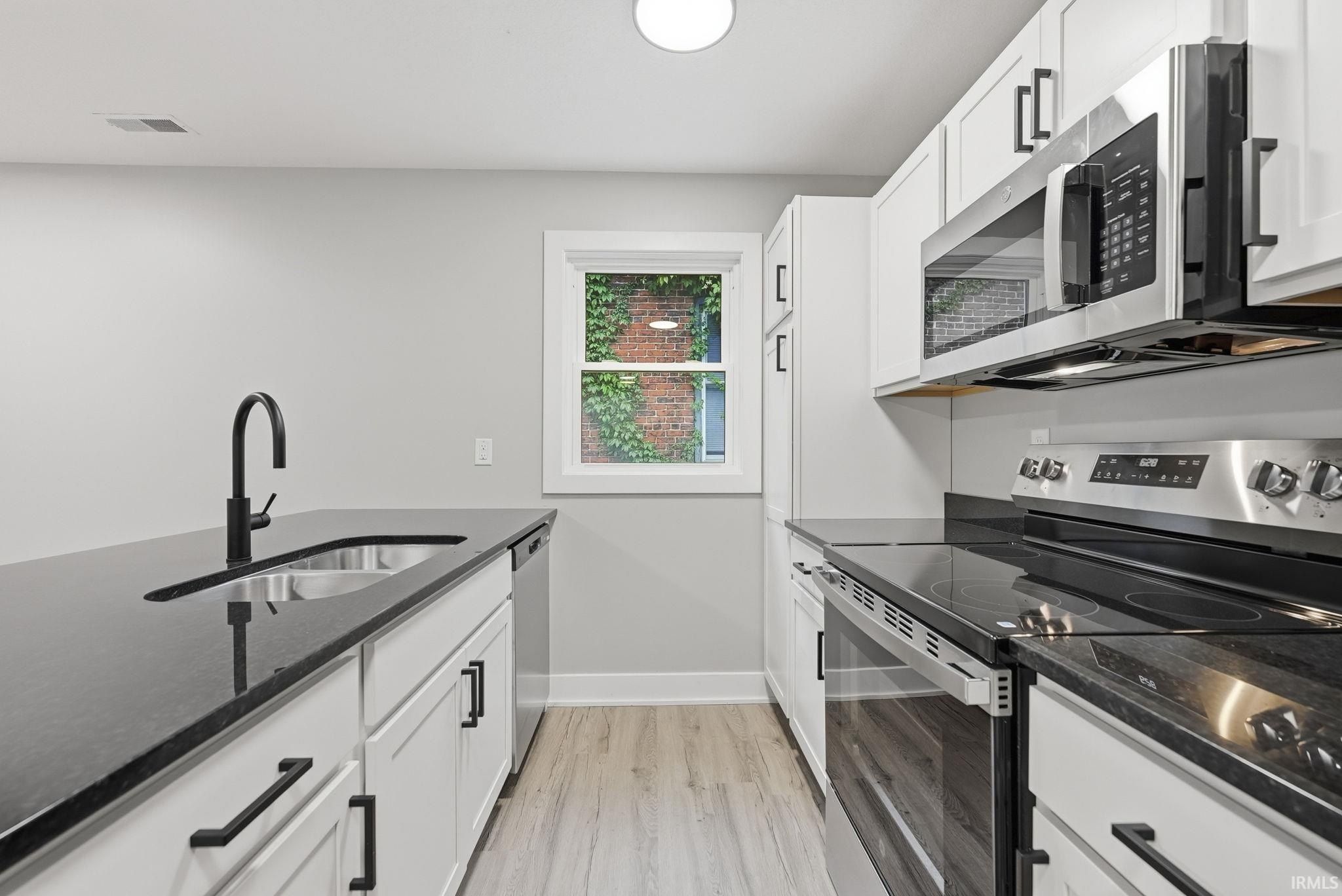 307 W Dewald Street. Fort Wayne, IN 46802