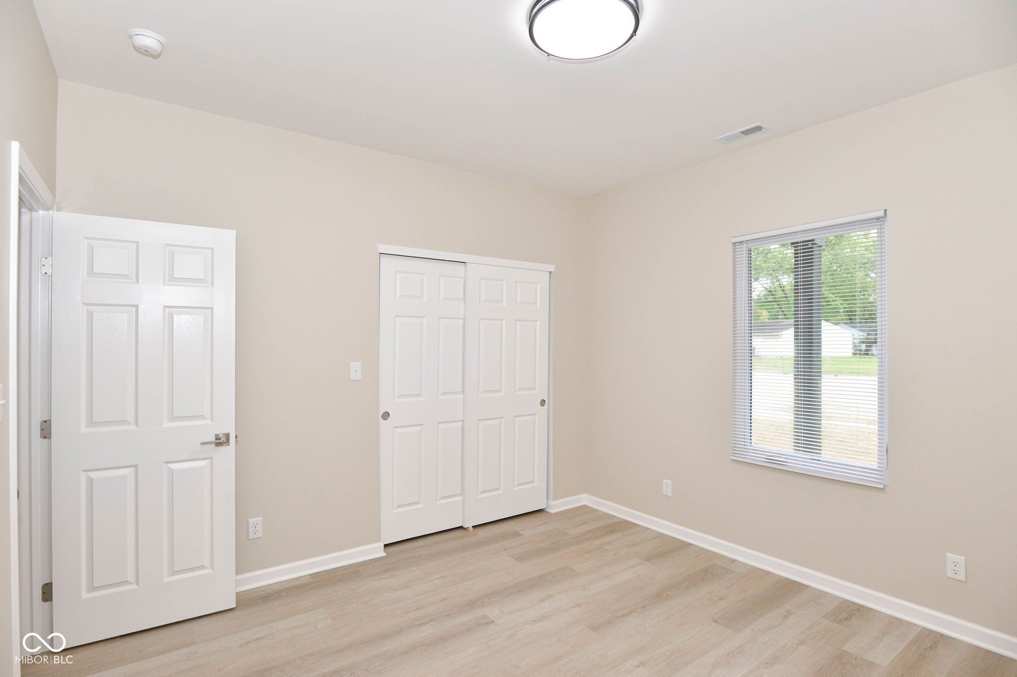 8332 Aspen Court. Indianapolis, IN 46226