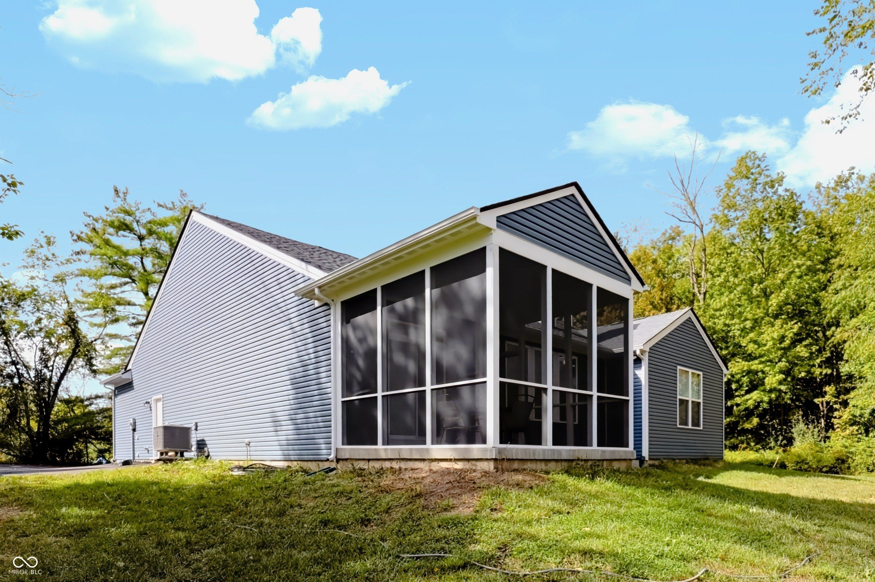 8480 E 100 S. Zionsville, IN 46077