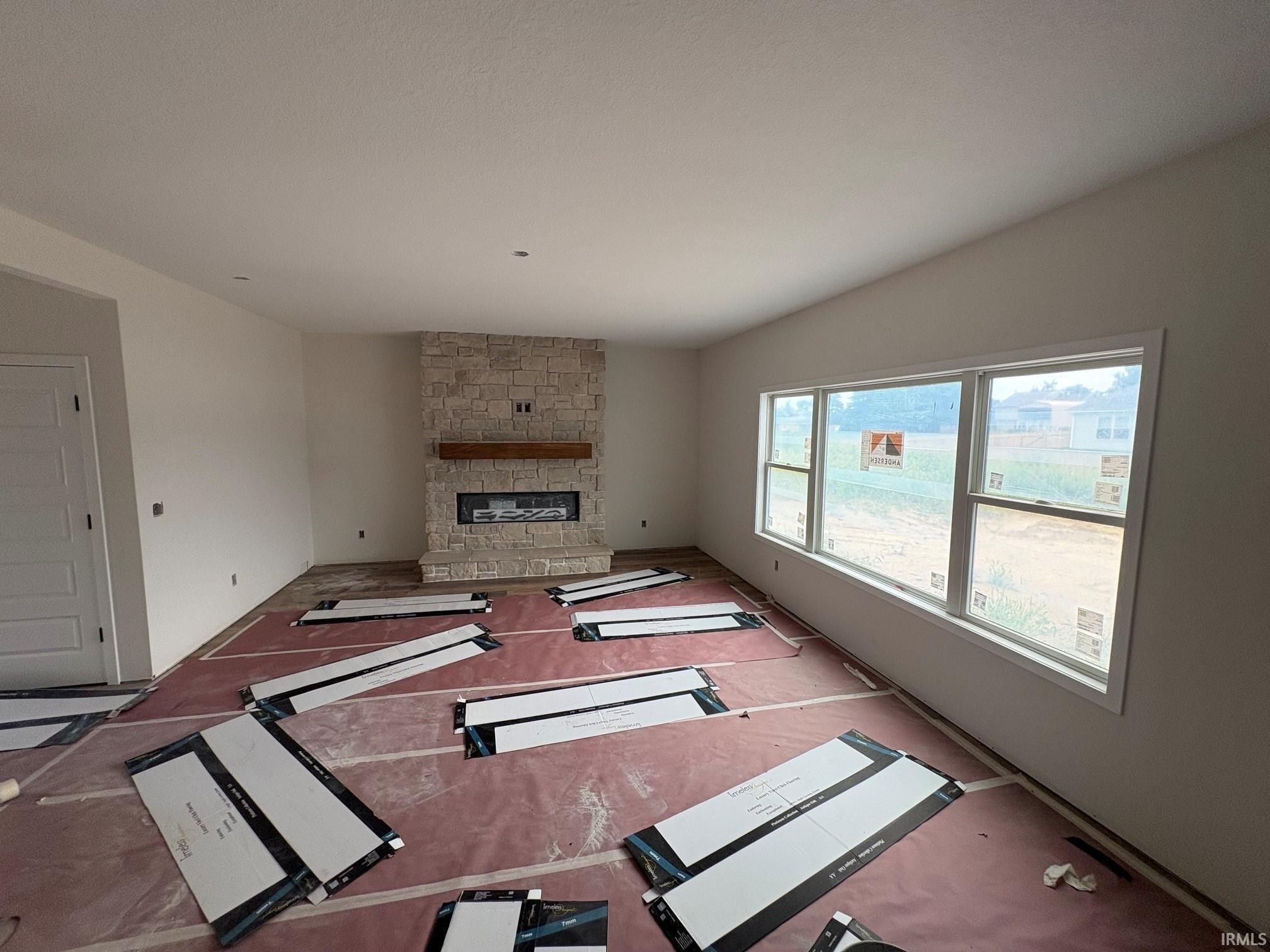 1563 Farm View Court. Huntertown, IN 46748