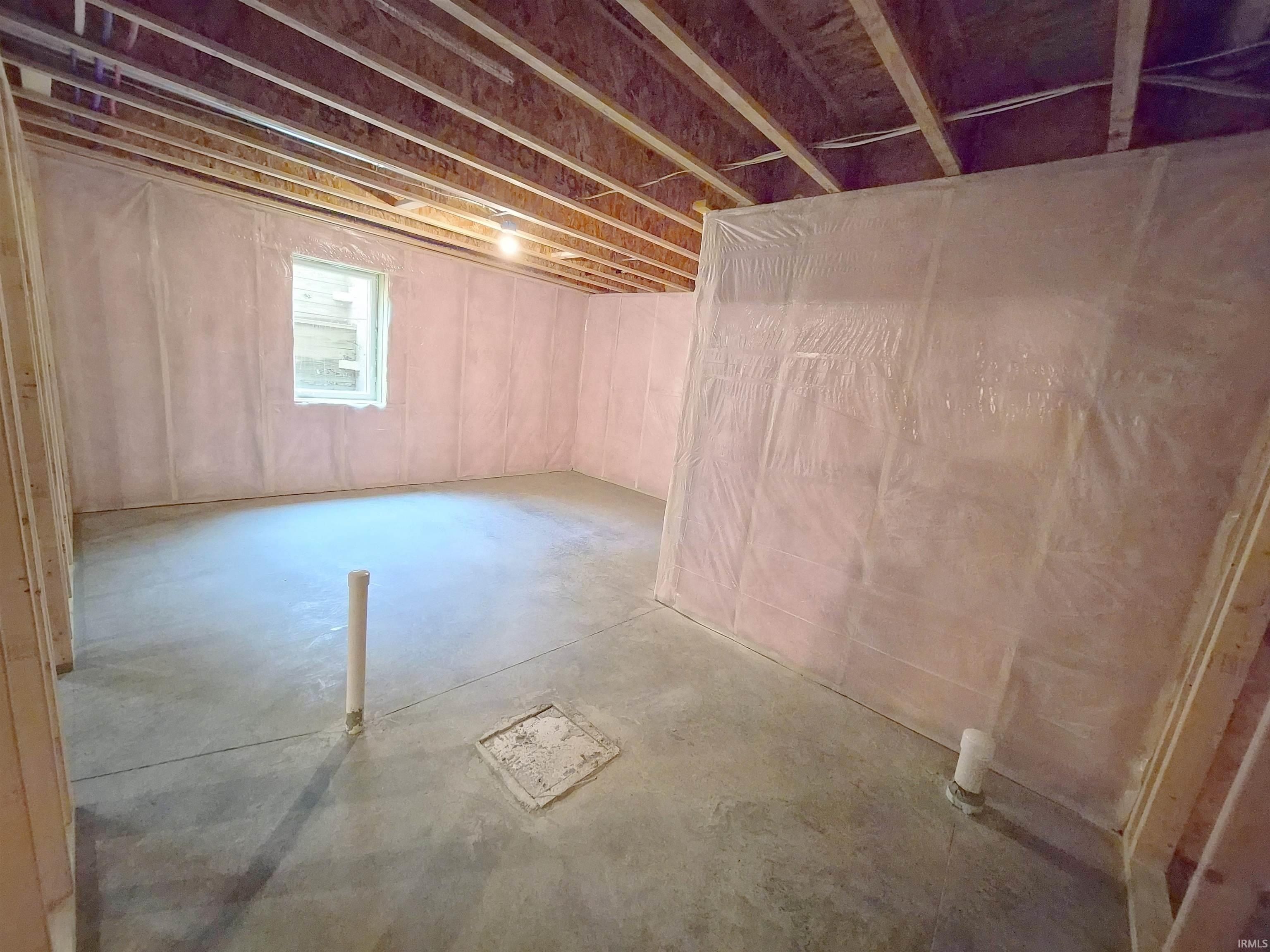 515 N Eastfield Circle. Milford, IN 46542