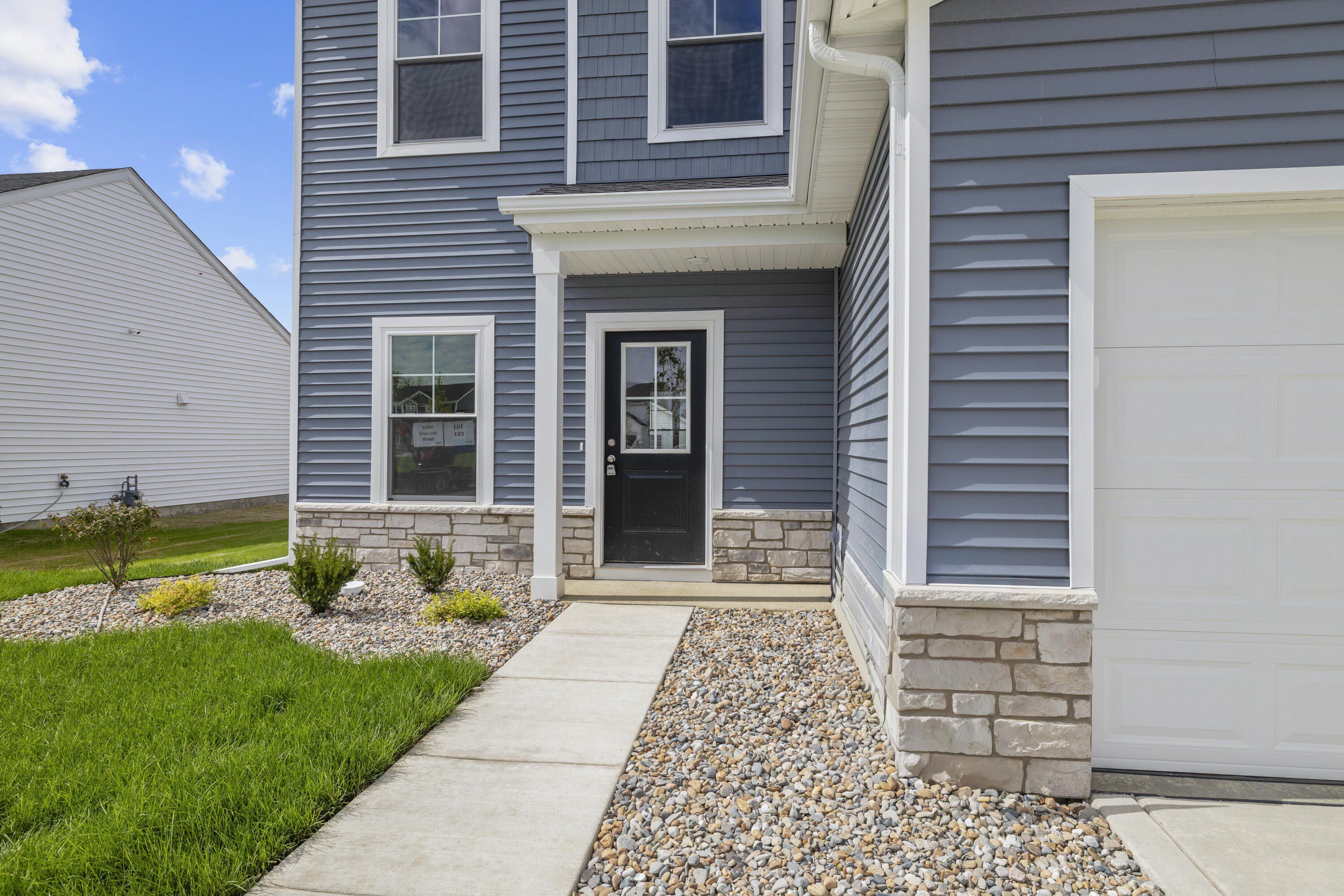 10406 Wisconsin Street. Crown Point, IN 46307