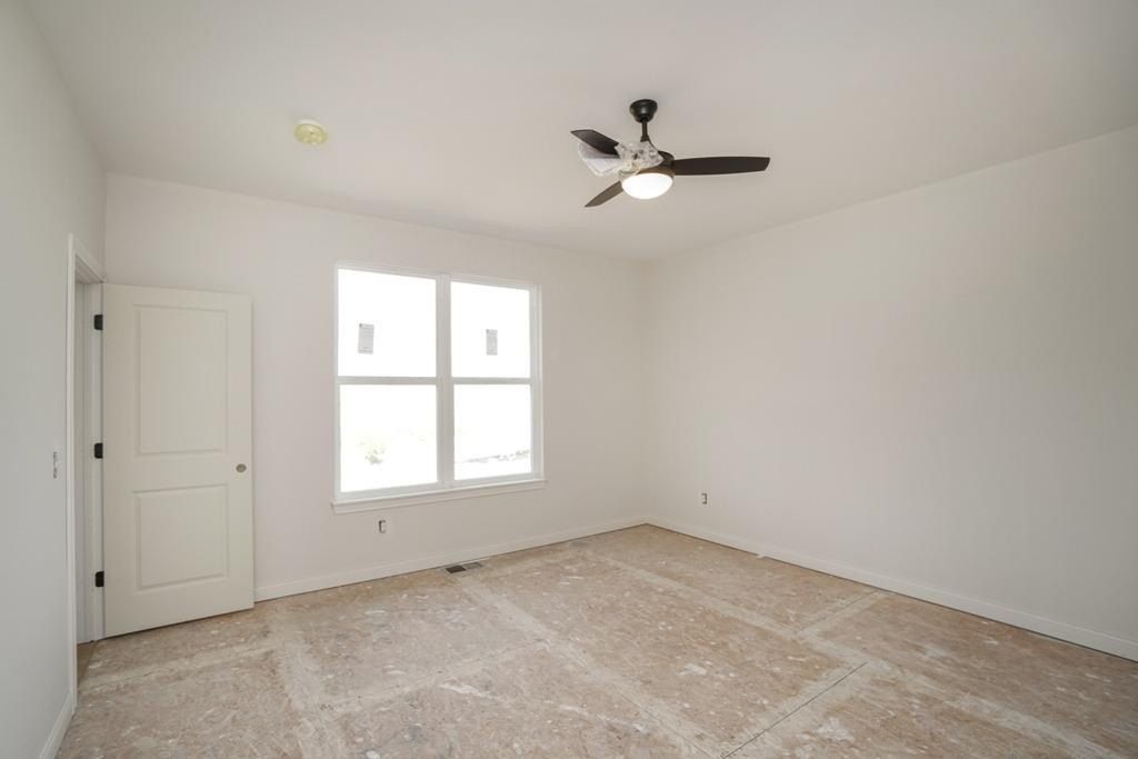 368 Muirfield Point. Lawrenceburg, IN 47025