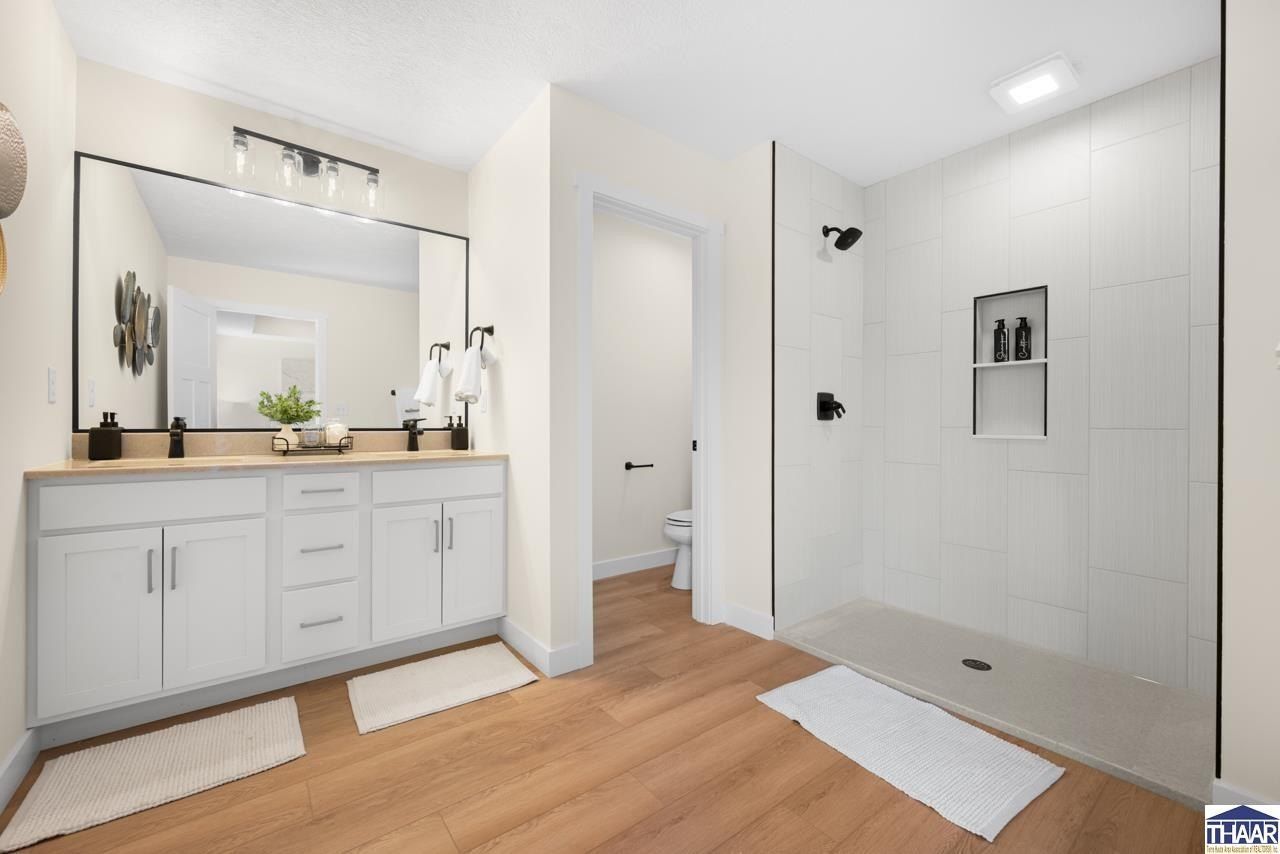 1797 Bear Creek Lane. Terre Haute, IN 47803